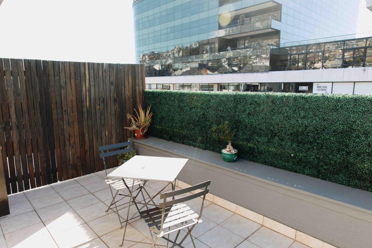 Camborne Holiday Apartments เคปทาวน์ ภายนอก รูปภาพ