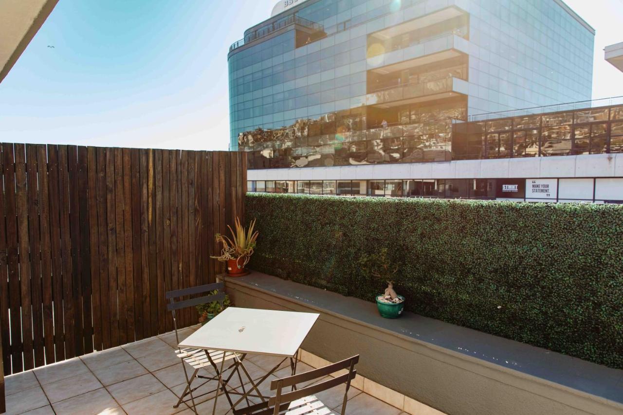 Camborne Holiday Apartments เคปทาวน์ ภายนอก รูปภาพ
